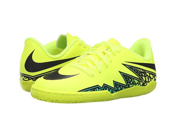green nike shoes for kids